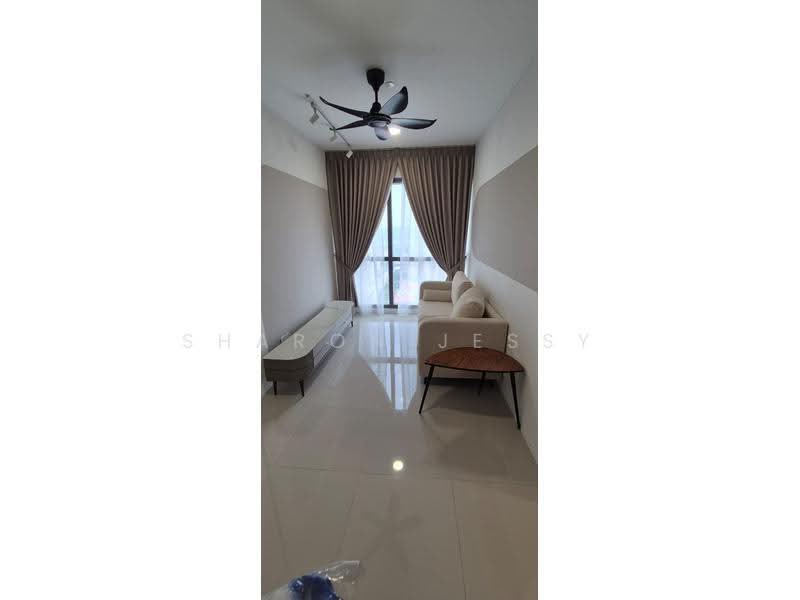 Kediaman Servis untuk Disewa di Edelweiss @ Tropicana Gardens - Sharon Jessy - Living Room - PropertyGuru.com.my