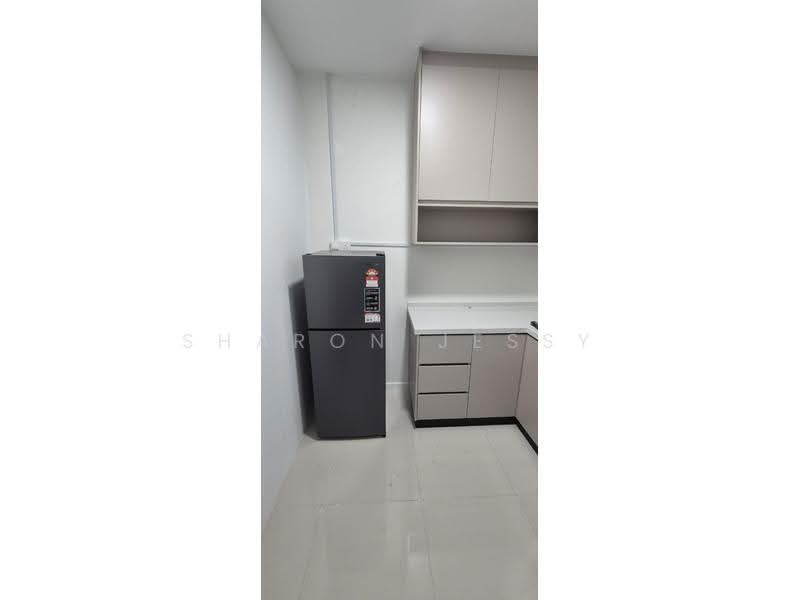 Kediaman Servis untuk Disewa di Edelweiss @ Tropicana Gardens - Sharon Jessy - Kitchen - PropertyGuru.com.my