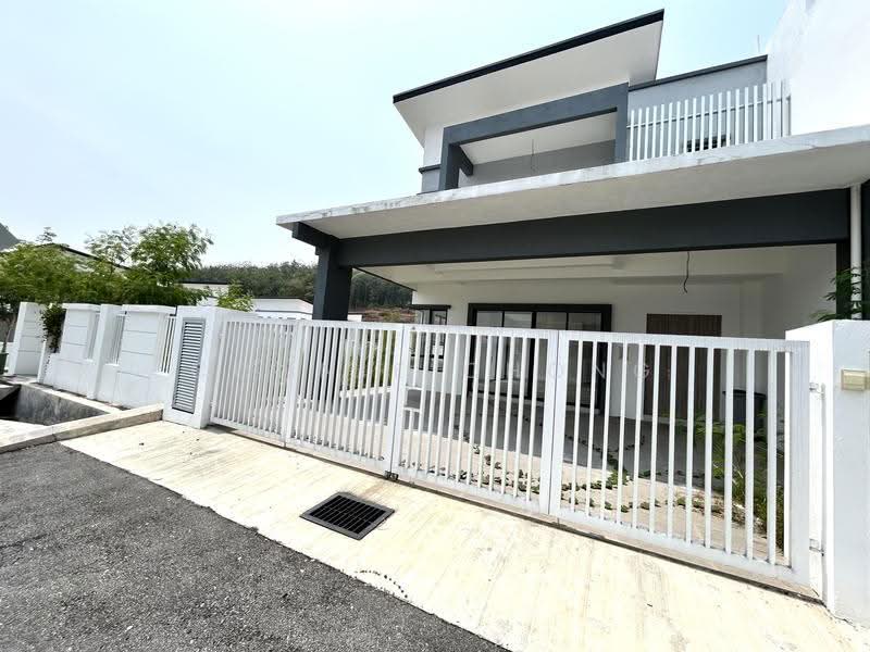 Semi-Detached House for Sale in Seremban (Negeri Sembilan) - Connie Chong - Exterior - PropertyGuru.com.my