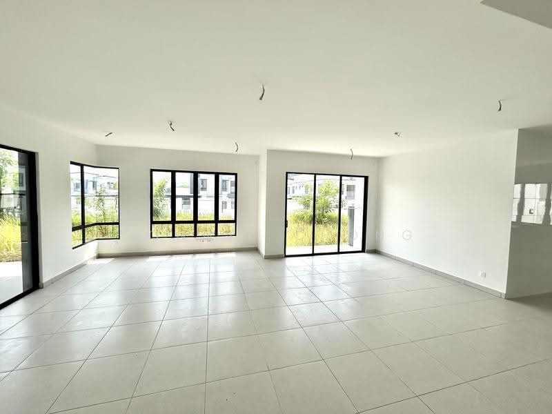 Semi-Detached House for Sale in Seremban (Negeri Sembilan) - Connie Chong - Living Room - PropertyGuru.com.my