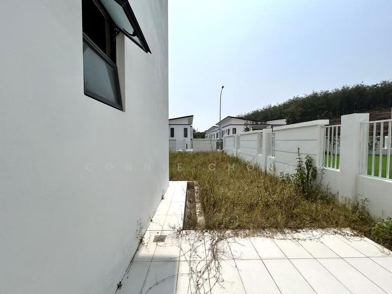 Semi-Detached House for Sale in Seremban (Negeri Sembilan) - Connie Chong - Exterior - PropertyGuru.com.my