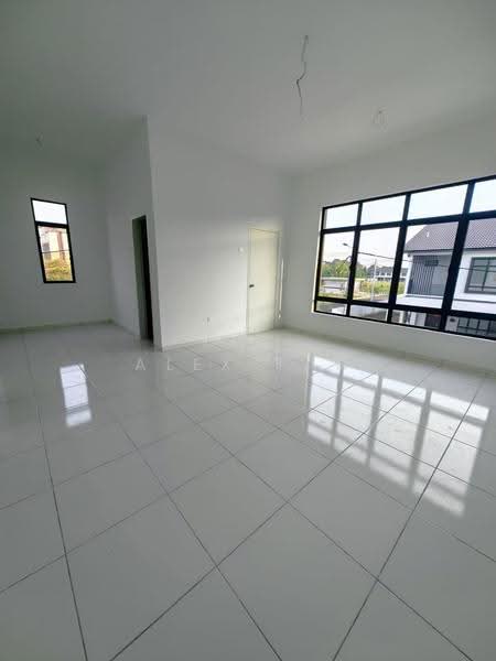 2-storey Terraced House for Sale in Senawang (Negeri Sembilan) - Alex Tan - Living Room - PropertyGuru.com.my