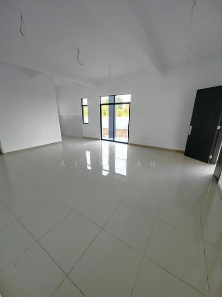 2-storey Terraced House for Sale in Senawang (Negeri Sembilan) - Alex Tan - Interior - PropertyGuru.com.my