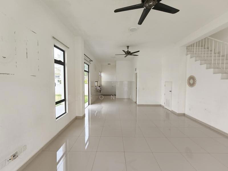 2-storey Terraced House for Rent in Puncak Alam (Selangor) - Benson Lian - Living Room - PropertyGuru.com.my