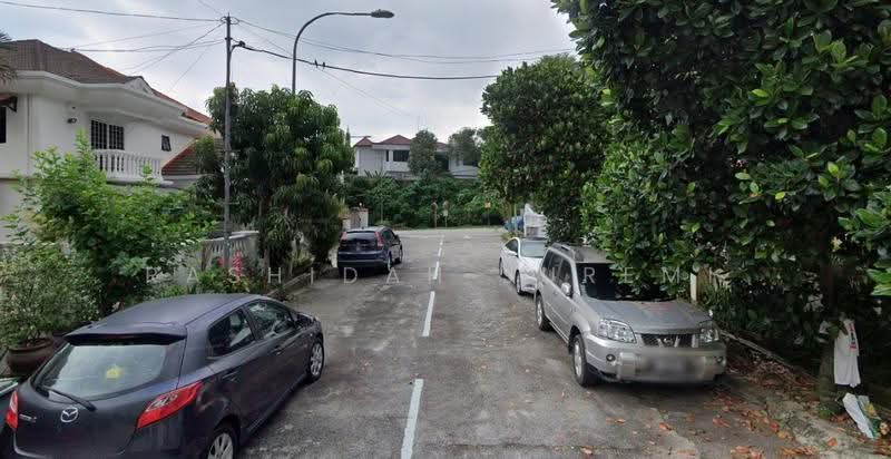 Semi-Detached House for Sale in Taman Yarl (Jalan Klang Lama (Old Klang Road)) - Rashidah Juremi - Exterior - PropertyGuru.com.my