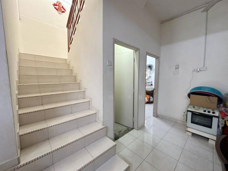 2-storey Terraced House for Sale in Taman Pandan Indah (Klebang) - CHIN FN - Interior - PropertyGuru.com.my