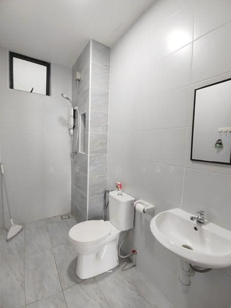Condominium for Rent at KSL Residence 2 @ Kangkar Tebrau - Alfred Yap - Bathroom - PropertyGuru.com.my