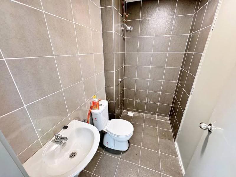2-storey Terraced House for Sale in Seremban Jaya (Negeri Sembilan) - Alex Tan - Bathroom - PropertyGuru.com.my