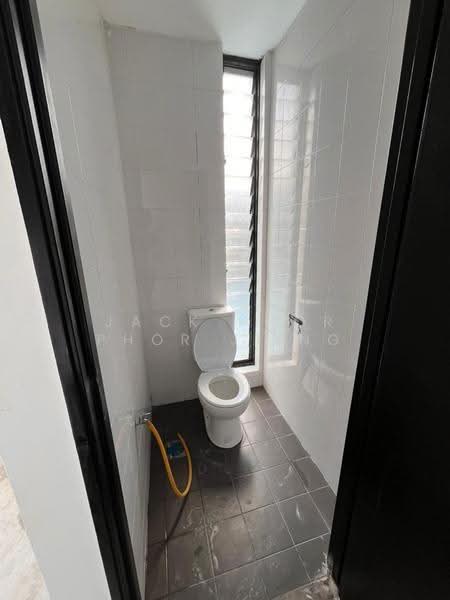 Factory for Rent in Taman Subang Perdana (Sungai Buloh) - Jack Khor Phor Jiing - Bathroom - PropertyGuru.com.my