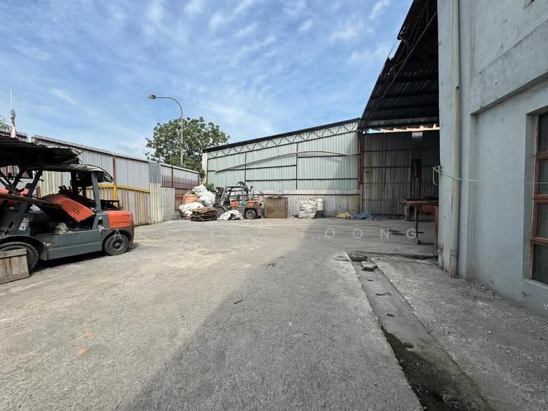 Semi-D Factory for Rent in Aman Perdana (Kapar) - Adeline Foong - Exterior - PropertyGuru.com.my