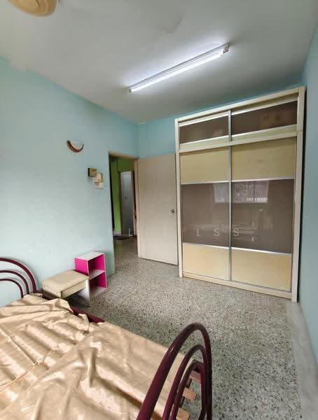 Rumah Flat untuk Dijual di Symphony Court - Ashlee LSS - Bedroom - PropertyGuru.com.my