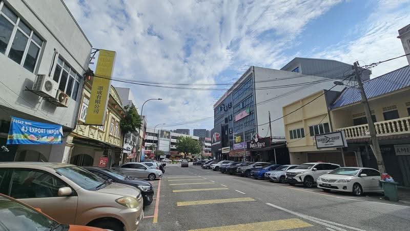 Shop / Office for Sale in Batu 11 (Cheras) - Max Pek - PropertyGuru.com.my