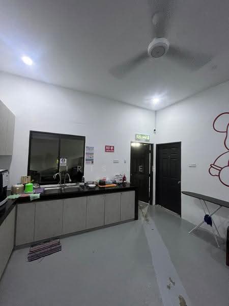 1-storey Terraced House for Rent in Cheras (Kuala Lumpur) - Iris Lee - Kitchen - PropertyGuru.com.my