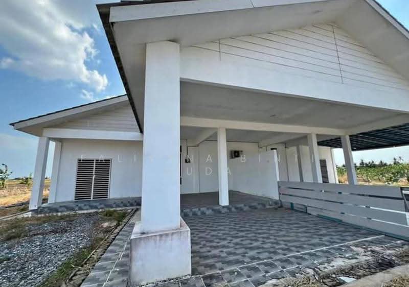 Semi-Detached House for Sale in Simpang Ampat (Perlis) - Faliyana binti Muda - PropertyGuru.com.my