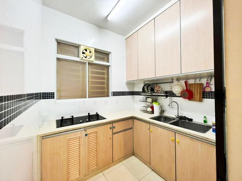 Kondominium untuk Disewa di D'Piazza - Jerry Tan - Kitchen - PropertyGuru.com.my