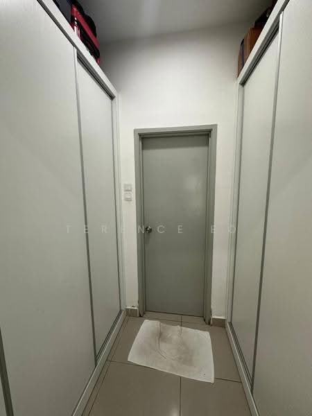 Kediaman Servis untuk Dijual di Larkin Heights - Terence Eo - Corridor - PropertyGuru.com.my