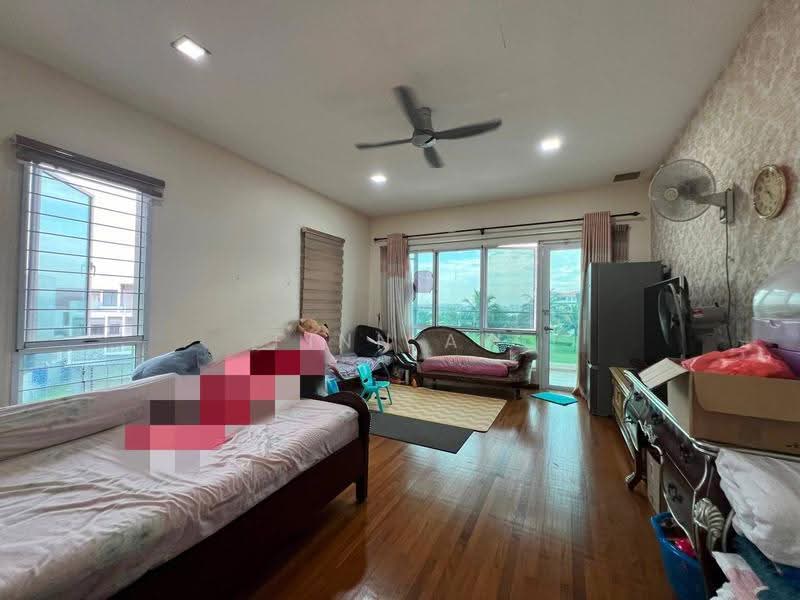 Bungalow House for Sale in Senibong (Permas Jaya) - Finn Aw - Living Room - PropertyGuru.com.my