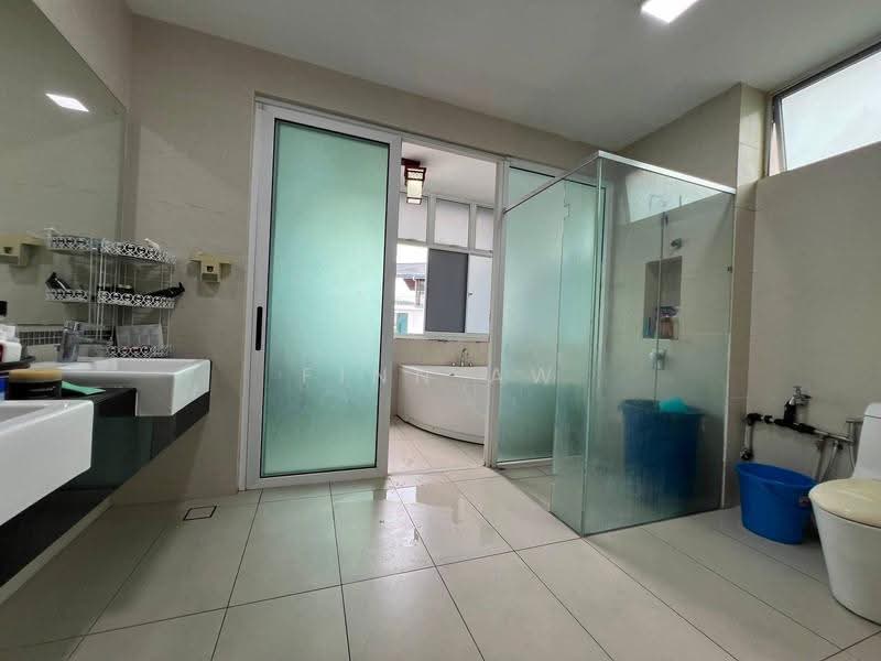 Bungalow House for Sale in Senibong (Permas Jaya) - Finn Aw - Bathroom - PropertyGuru.com.my