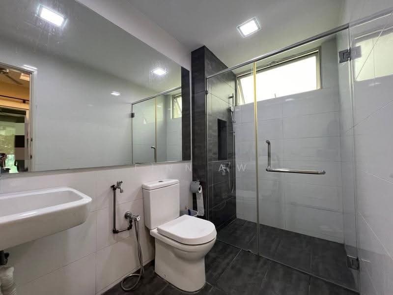 Bungalow House for Sale in Senibong (Permas Jaya) - Finn Aw - Bathroom - PropertyGuru.com.my