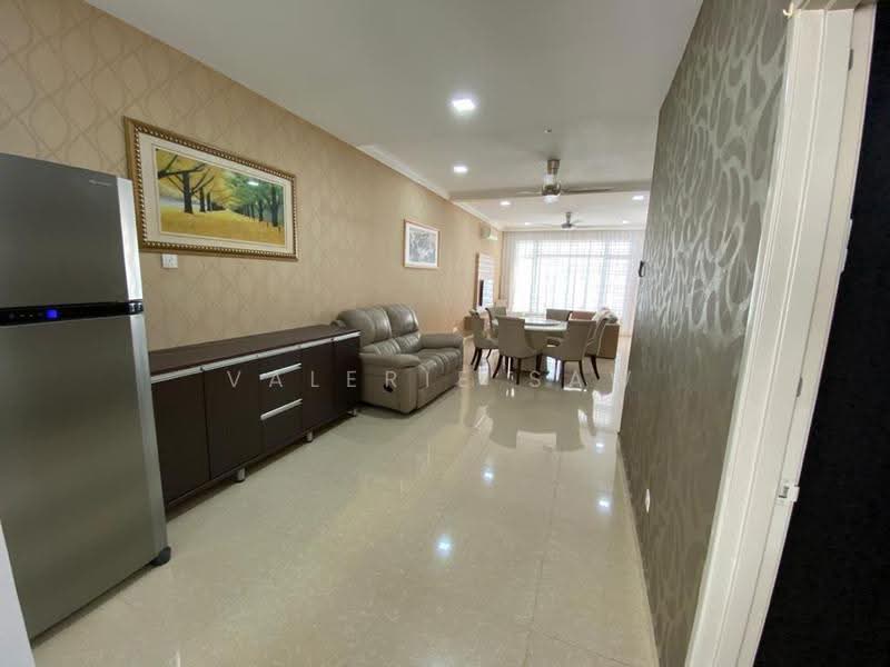 2-storey Terraced House for Sale in Taman Desa Tebrau (Tebrau) - Valerie Saw - Living Room - PropertyGuru.com.my