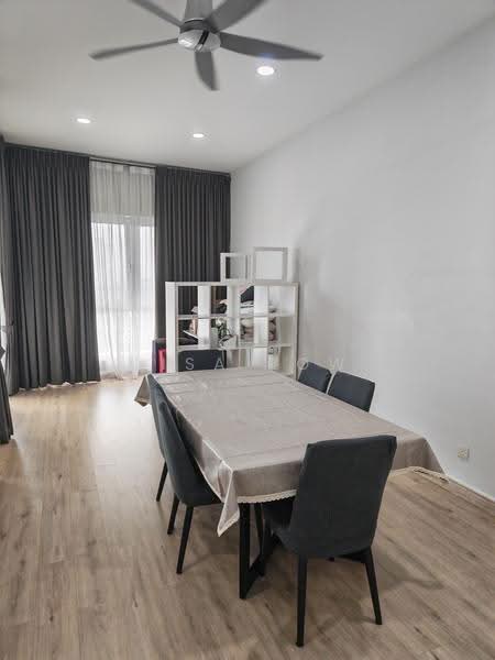 Kediaman Servis untuk Disewa di Sinaran TTDI - Lisa Low - Dining Room - PropertyGuru.com.my