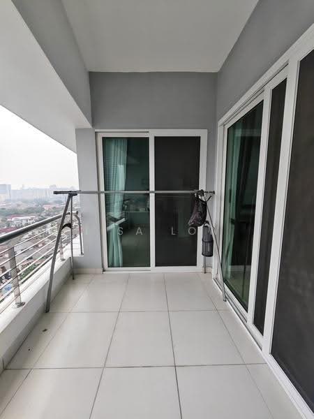 Kediaman Servis untuk Disewa di Sinaran TTDI - Lisa Low - Balcony - PropertyGuru.com.my