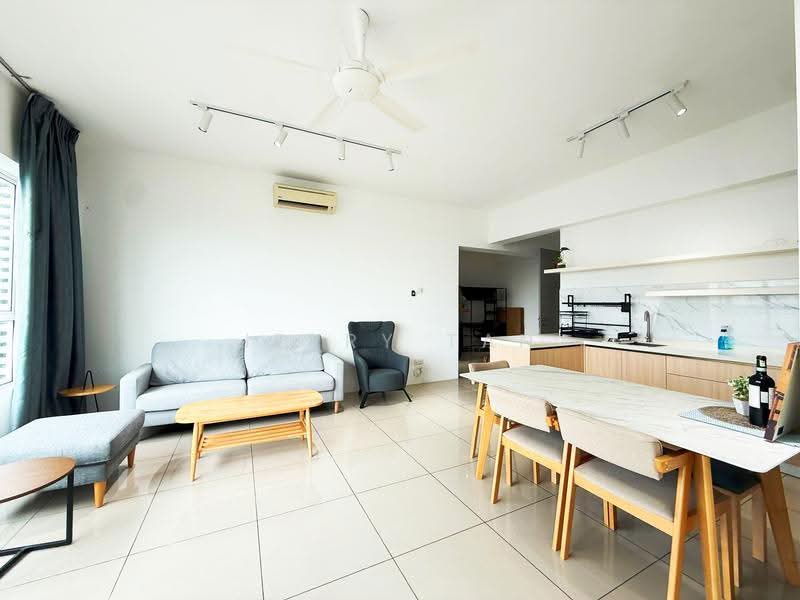 Kediaman Servis untuk Disewa di Birch Regency @ Penang Times Square - Jerry Tan - Living Room - PropertyGuru.com.my