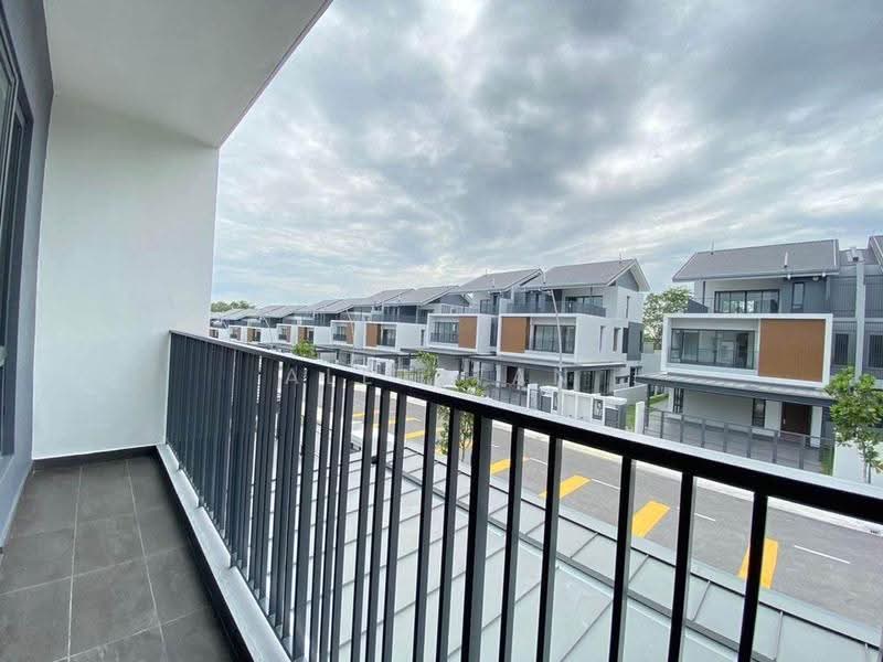 Rumah Teres 2-Tingkat untuk Dijual di Seremban (Negeri Sembilan) - Alex Tan - Exterior - PropertyGuru.com.my