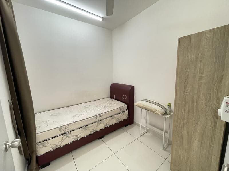 Kediaman Servis untuk Disewa di Kenwingston Platz - Kar Joon - Bedroom - PropertyGuru.com.my