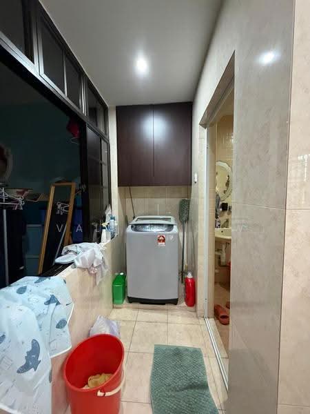 Rumah Teres untuk Dijual di Taman Desa Tebrau (Tebrau) - Valerie Saw - Interior - PropertyGuru.com.my