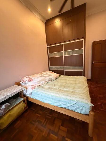 Rumah Teres untuk Dijual di Taman Desa Tebrau (Tebrau) - Valerie Saw - Bedroom - PropertyGuru.com.my