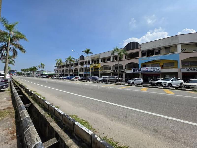 Shop for Sale in Melaka (Melaka) - Jenny Tai Chen Leen - Exterior - PropertyGuru.com.my