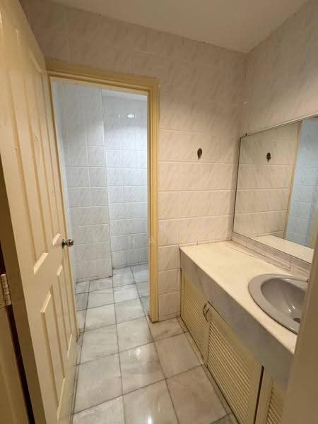 Condominium for Rent at Contessa - Amirun Kinanah - Bathroom - PropertyGuru.com.my