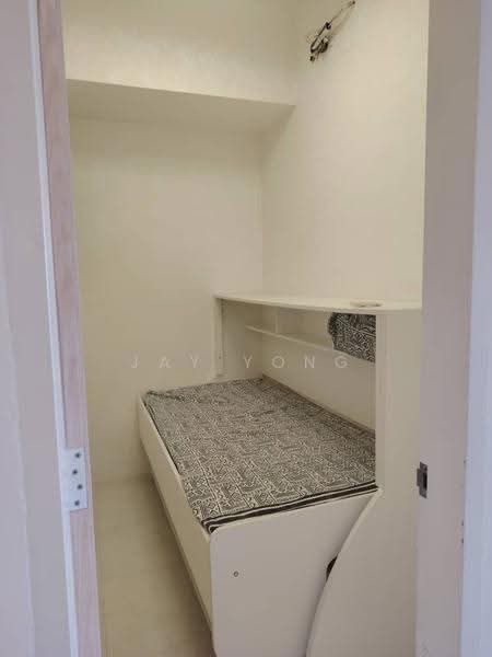 Kediaman Servis untuk Dijual di VIM 3 @ Desa Park North - Jay Yong - Bedroom - PropertyGuru.com.my
