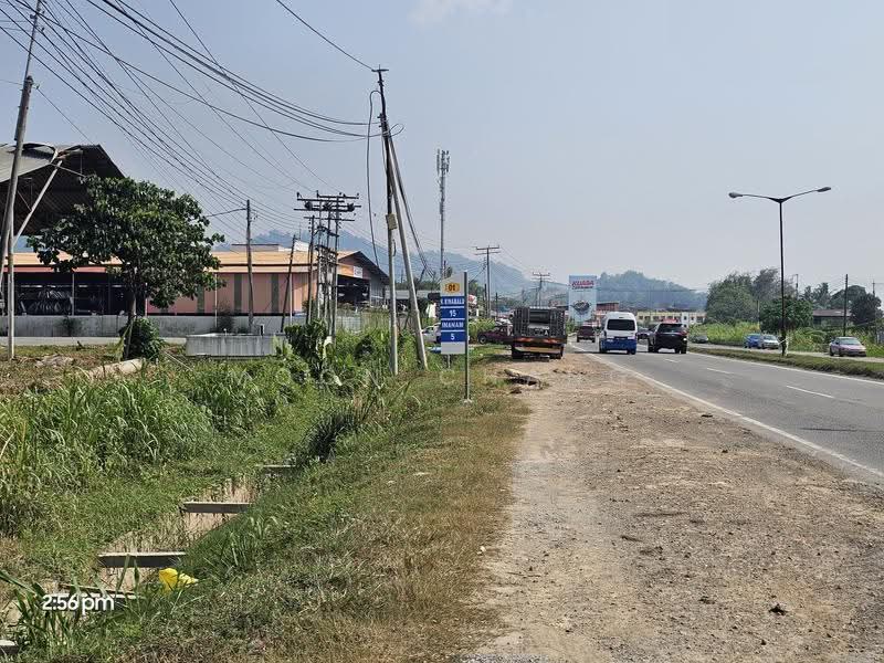 Industrial Land for Rent in Kota Kinabalu (Sabah) - Moon Chang - Road Frontage - PropertyGuru.com.my