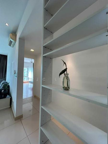 Kondominium untuk Disewa di The Park Residences 1 - JC Lee - Corridor - PropertyGuru.com.my