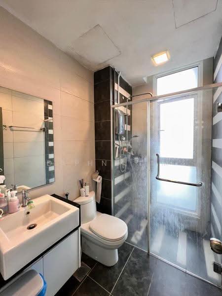 Apartment for Sale at Central Residence @ Sungai Besi - Daphne Lim - Bathroom - PropertyGuru.com.my