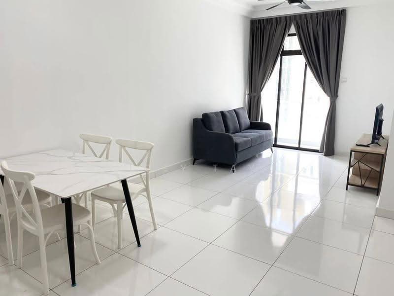 Pangsapuri untuk Disewa di The Platino Serviced Apartment - Joey Tay - Living Room - PropertyGuru.com.my