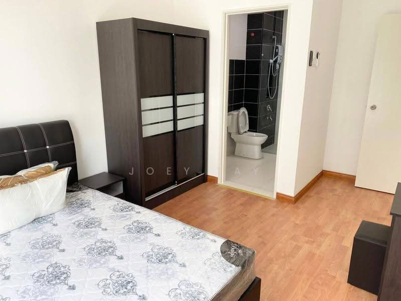 Pangsapuri untuk Disewa di The Platino Serviced Apartment - Joey Tay - Bedroom - PropertyGuru.com.my