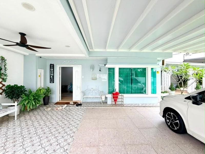 Terraced House for Sale in Taman Mutiara Rini (Skudai) - Stephen Chong - Exterior - PropertyGuru.com.my