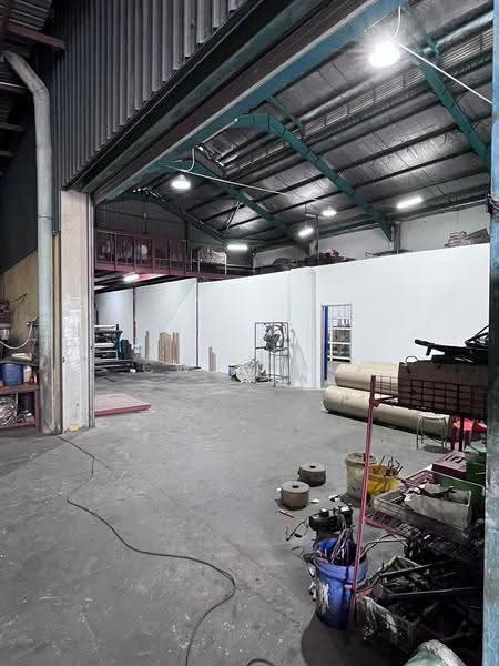Semi-D Factory for Sale in Rawang (Selangor) - CW Kong - Interior - PropertyGuru.com.my