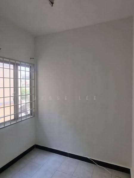 Pangsapuri untuk Dijual di SD Tiara Apartment - Jesse Lee - Interior - PropertyGuru.com.my