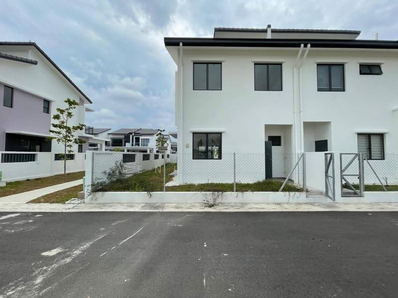 2-storey Terraced House for Rent in Telok Panglima Garang (Selangor) - Venus Sim - Exterior - PropertyGuru.com.my