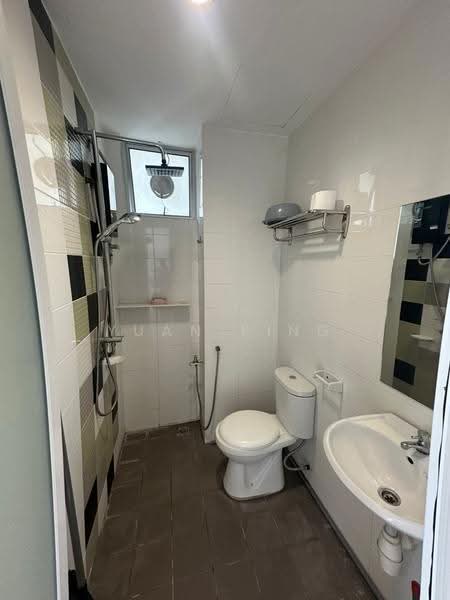 Kondominium untuk Disewa di Ideal Venice Residency - Yuan Ping - Bathroom - PropertyGuru.com.my