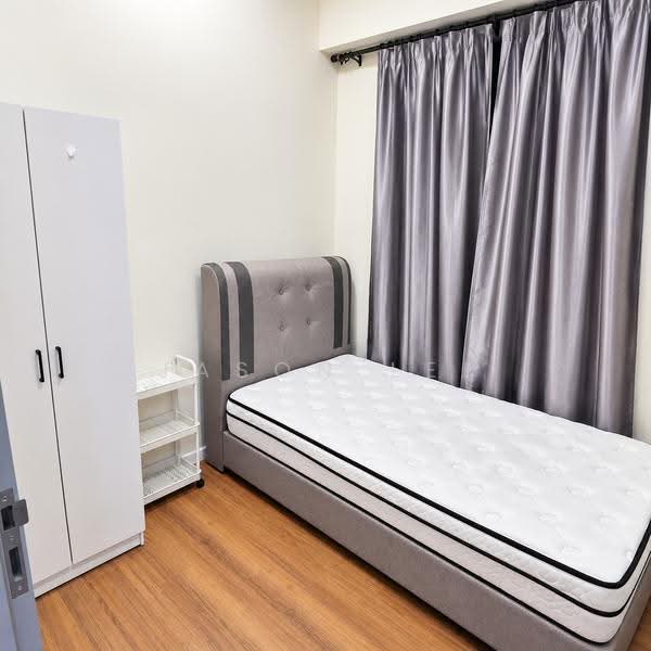 Service Residence for Rent at Millerz Square Serviced Residence - Jason Lee - Bedroom - PropertyGuru.com.my