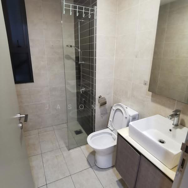 Service Residence for Rent at Millerz Square Serviced Residence - Jason Lee - Bathroom - PropertyGuru.com.my