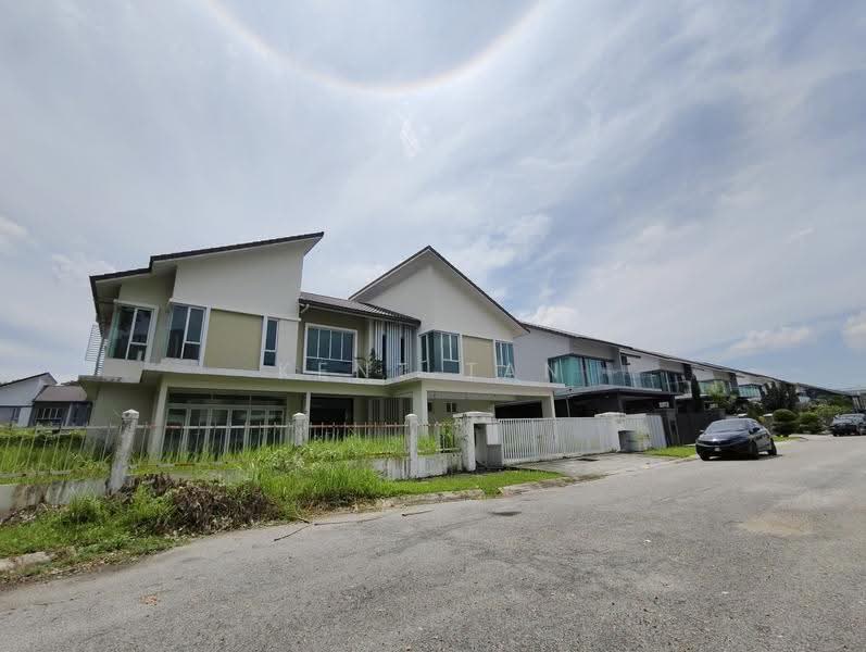 Tanah Banglo untuk Dijual di Taman Equine (Seri Kembangan) - Kent Tan - Exterior - PropertyGuru.com.my