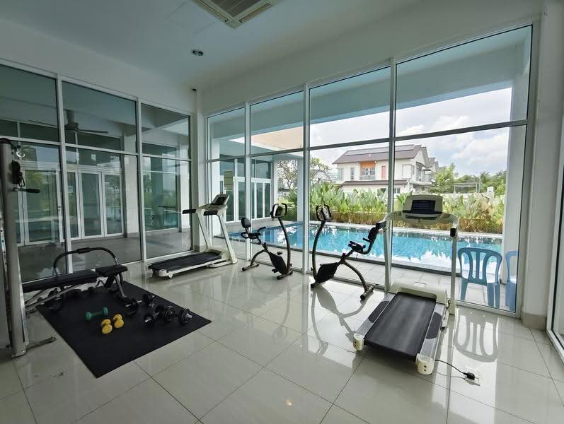 Tanah Banglo untuk Dijual di Taman Equine (Seri Kembangan) - Kent Tan - Gym - PropertyGuru.com.my