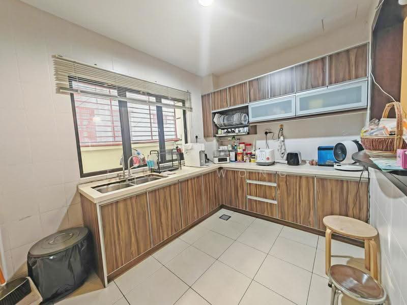 Rumah Teres 3-Tingkat untuk Dijual di Taman Bukit Prima (Cheras) - Eason Wong - Kitchen - PropertyGuru.com.my