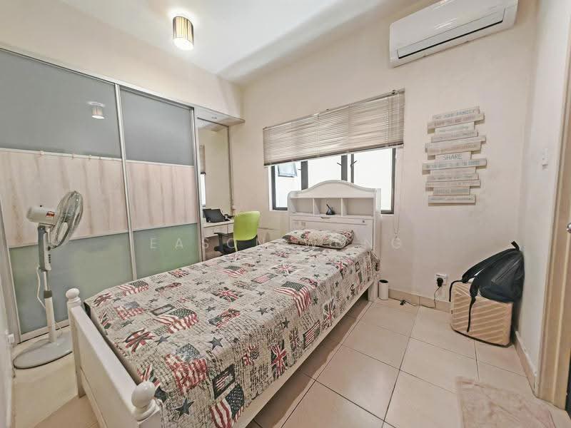 Rumah Teres 3-Tingkat untuk Dijual di Taman Bukit Prima (Cheras) - Eason Wong - Bedroom - PropertyGuru.com.my